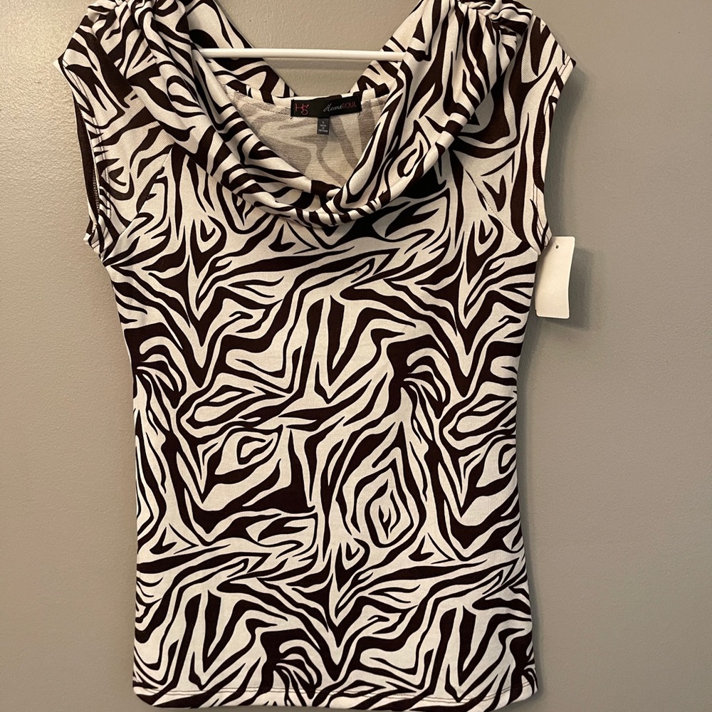 NWT Heart Soul women’s top size Large